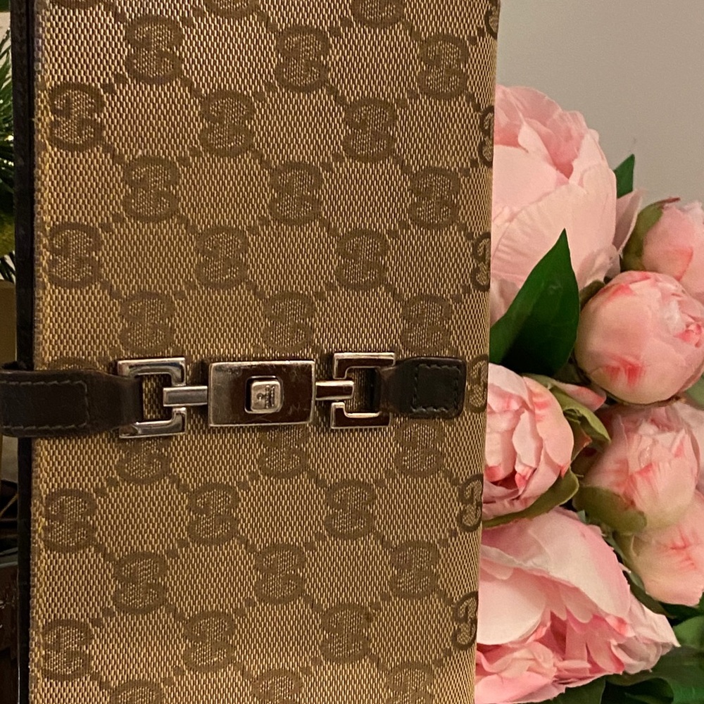 Authentic Gucci Piston Lock Vintagemadeinitaly Gem